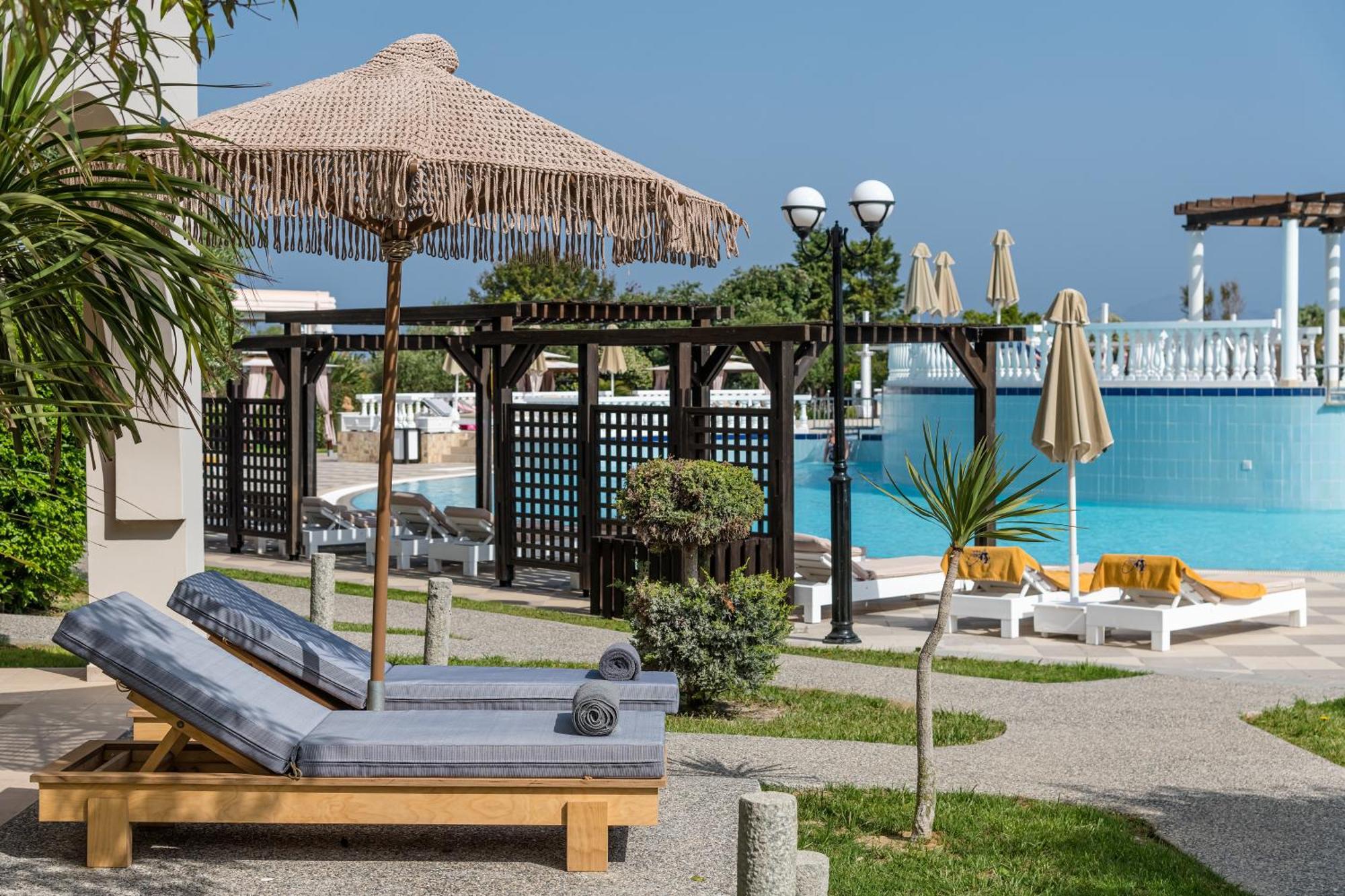 Gaia Palace Marmari  Exteriör bild