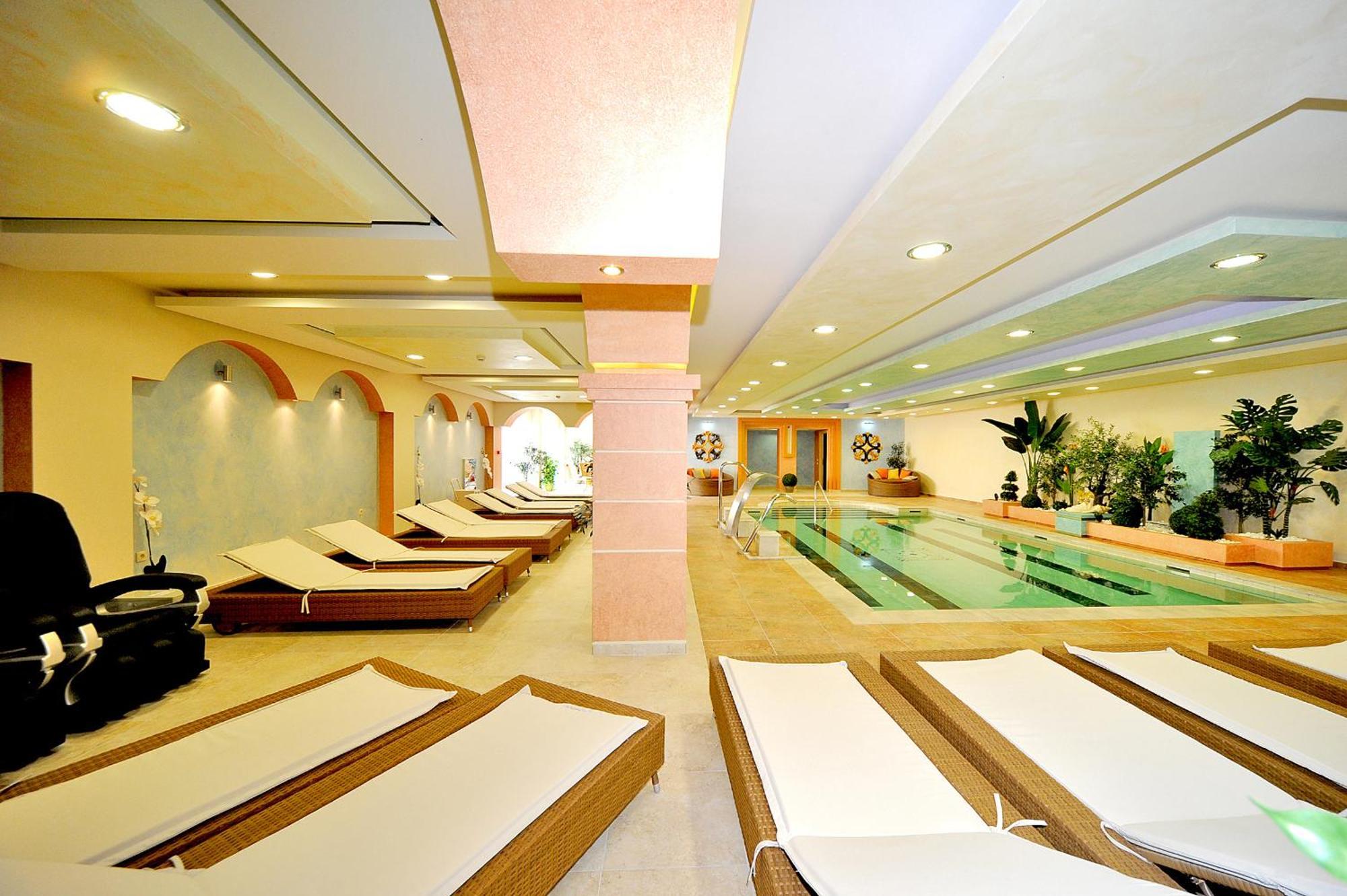 Gaia Palace Marmari  Exteriör bild